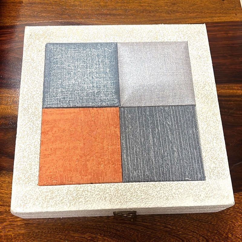 MDF board cushioned Box