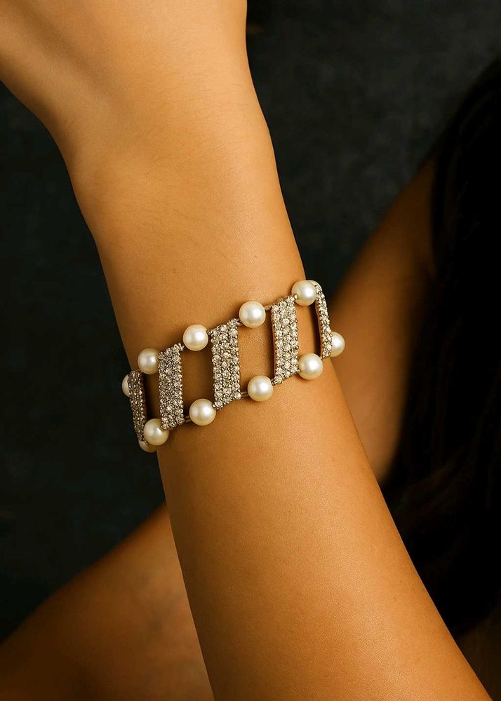 Pearl &amp; Rhinestone Bracelet