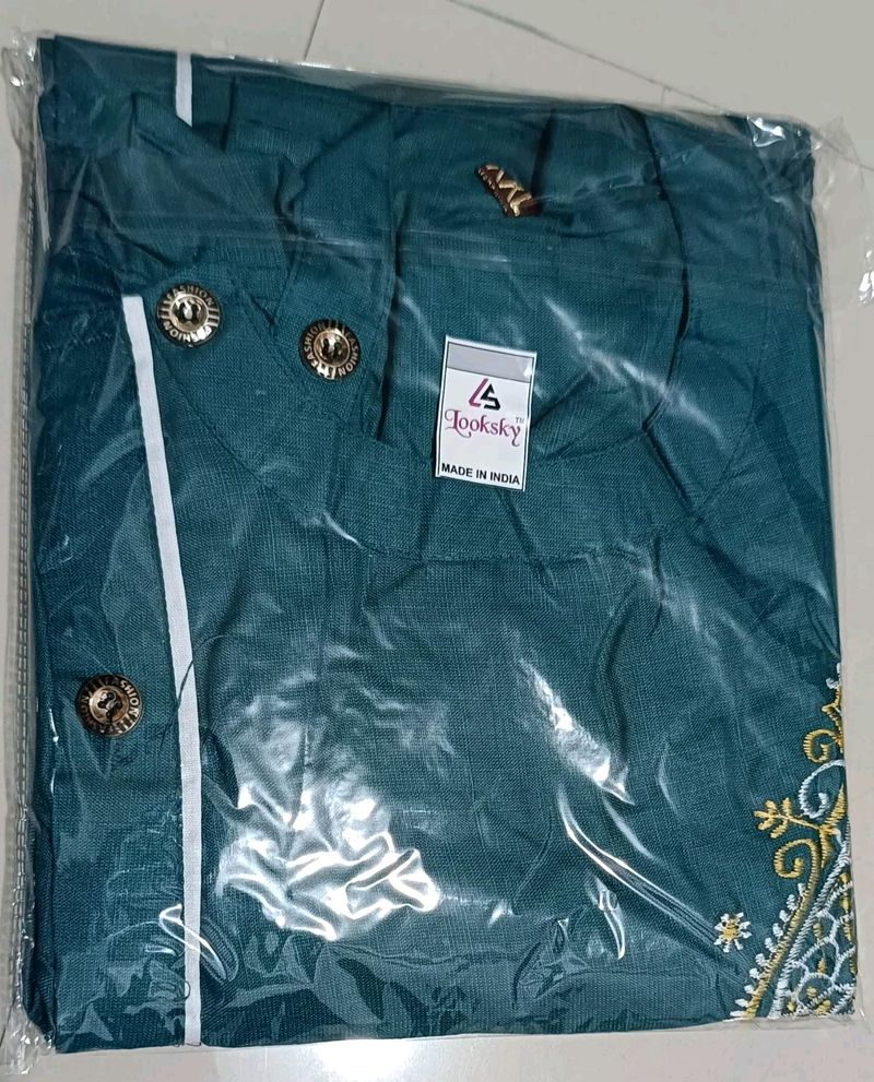 Looksky Green Embroidered Kurta