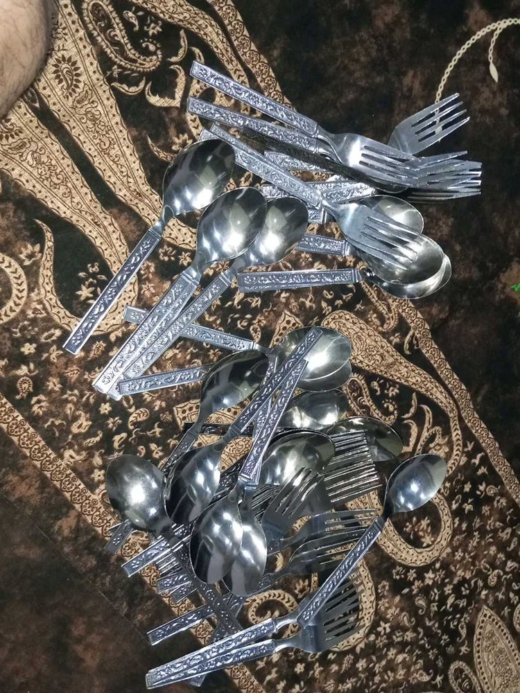 (New) Silverware Set (Pack Of 24)