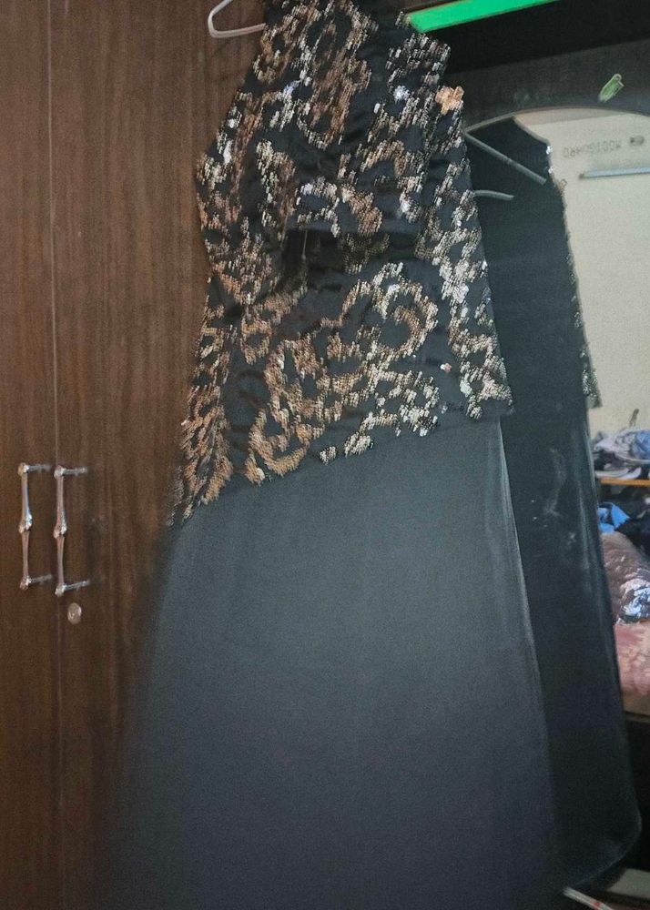 Elegant Black &amp; Gold Ethnic