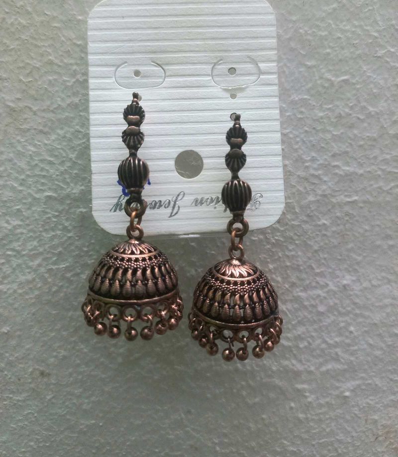 Earings