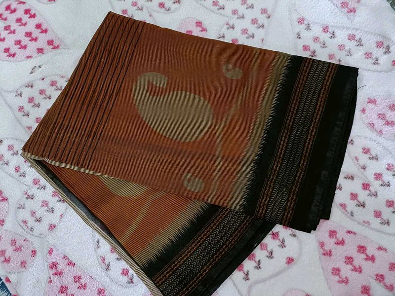 Handloom Beautiful Nudish Brown Colour Saree!
