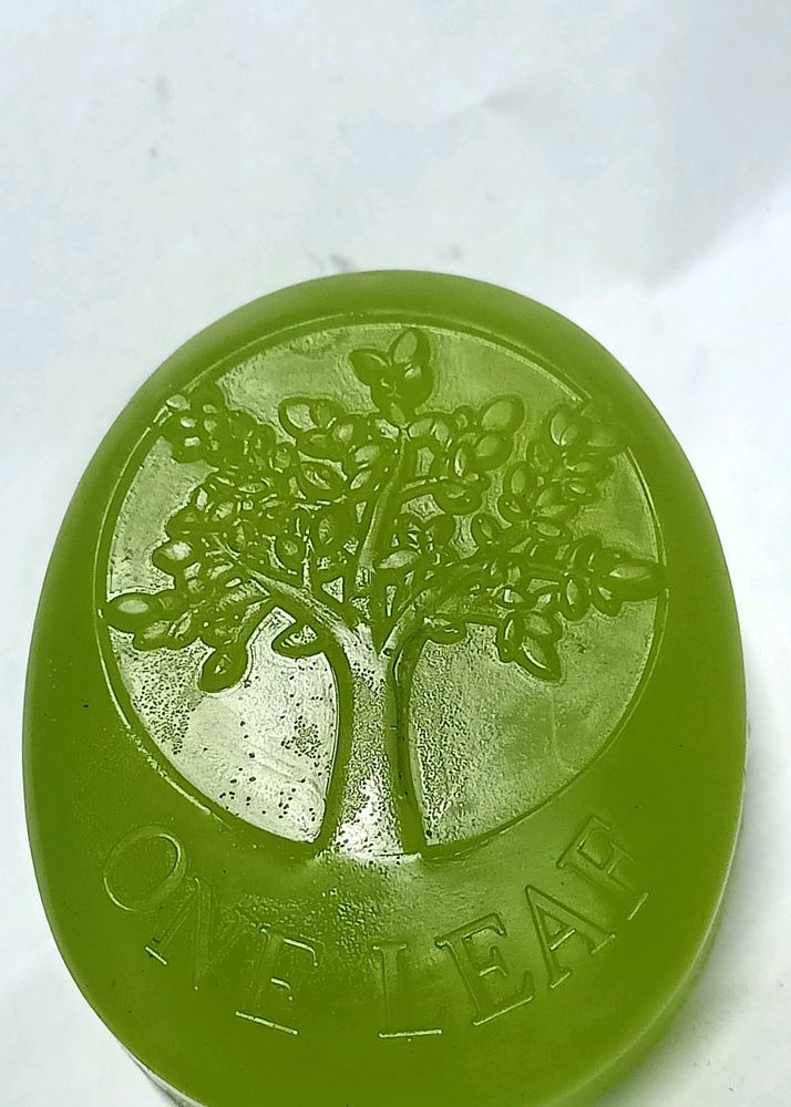 Beauti Soap Fragrance Sheabutter Charcoal Lavender