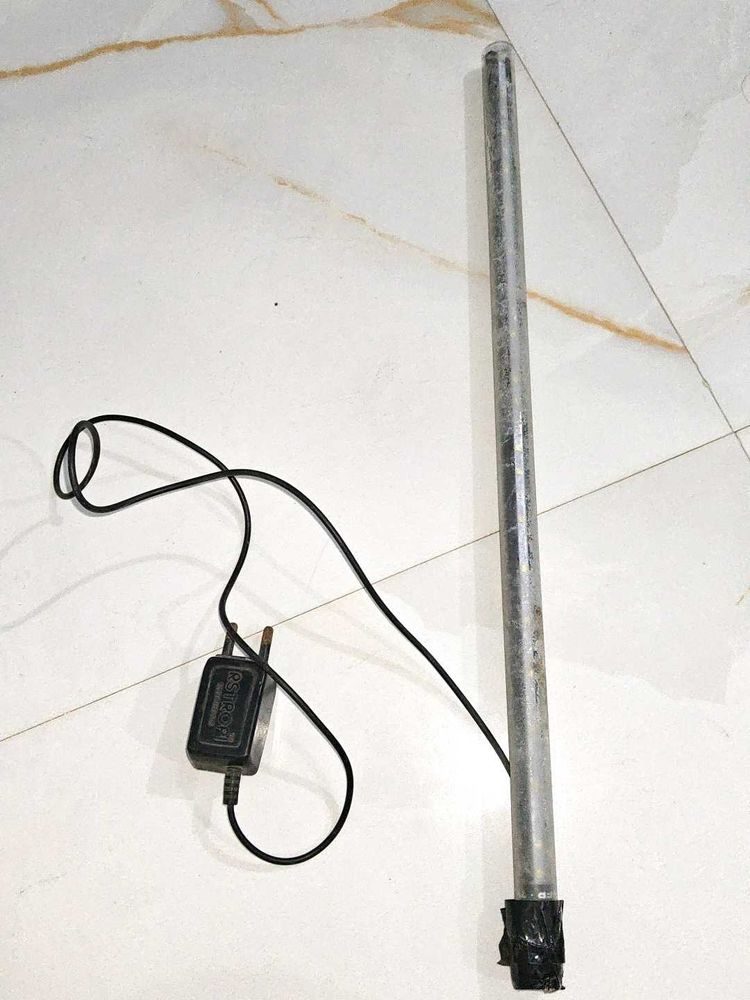 Fish Aquarium Light And 10 Big Stones