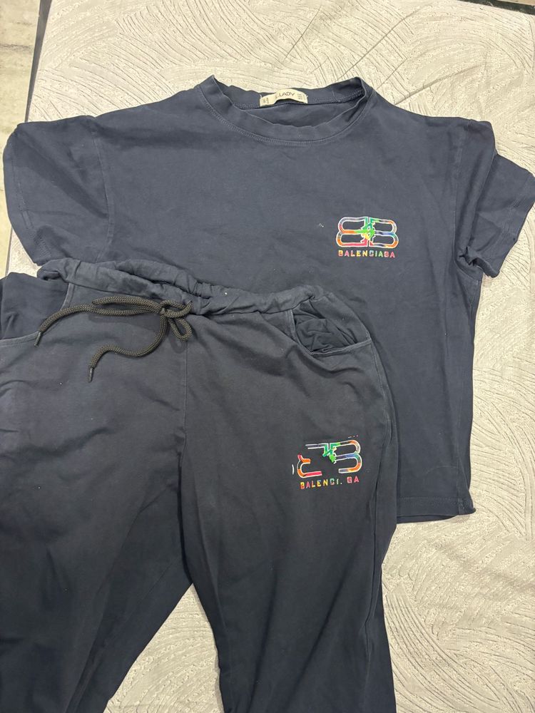 Balenciaga T-Shirt &amp; Pants Set
