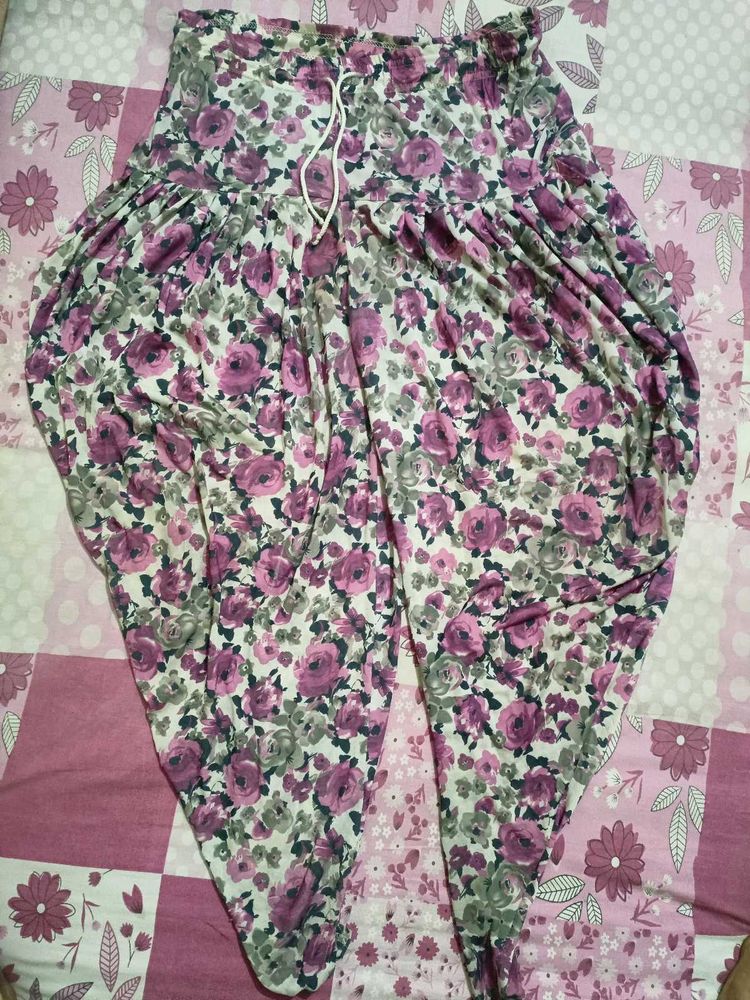 Floral Print Tulip Pants