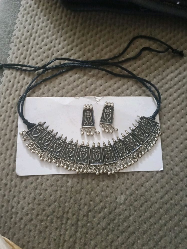 Silver Tone Necklace and Earring Set