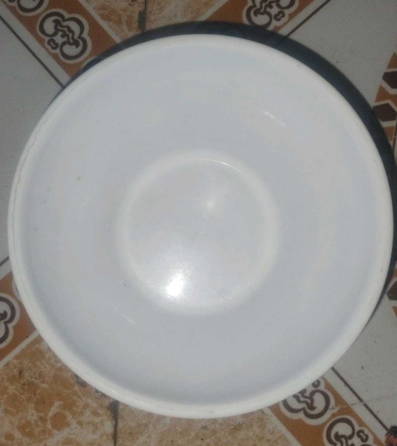 Set of 6 White Ceramic Bowls