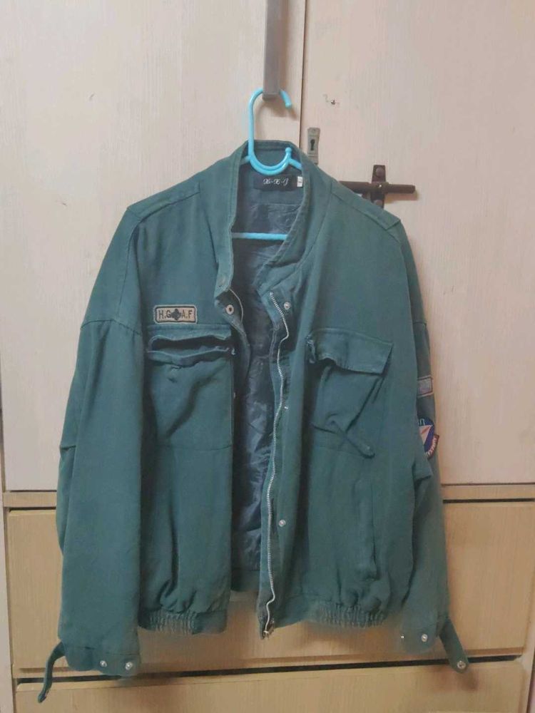 Vintage Green Military-Style Jacket with Patches (