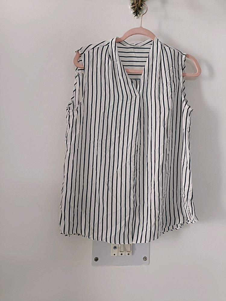 Blue WHITE Stripe Top