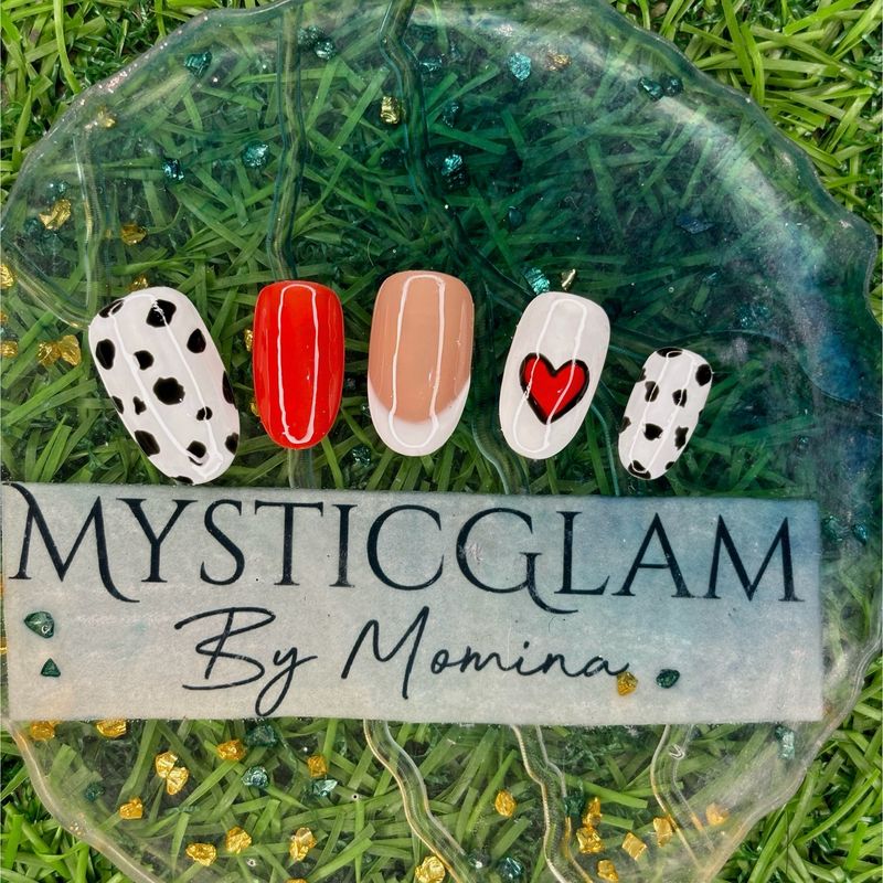 Set of 10 Red Heart ❤️ Press On Nails