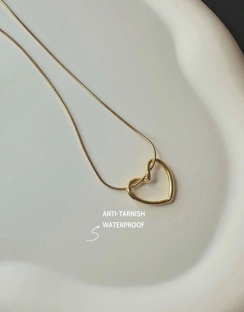 Heart Pendant Necklace