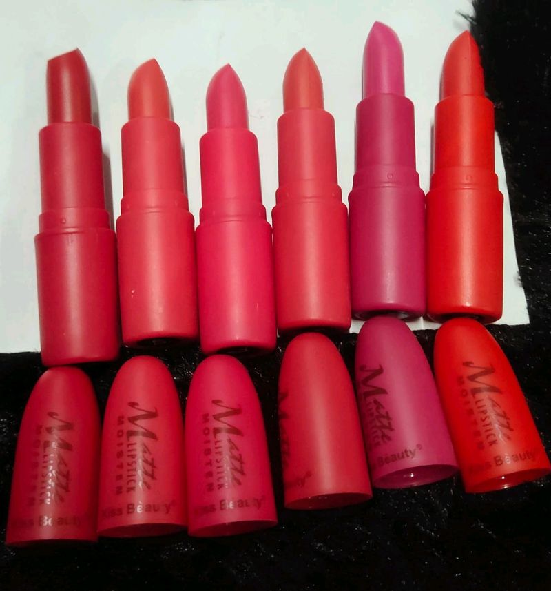 Only For Today😍 Kiss Beauty MATTE Lipstick