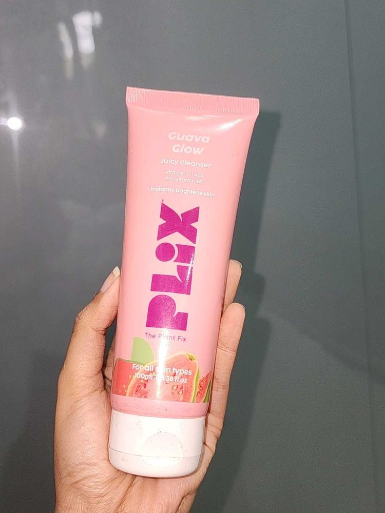 PLIX Guava Glow Juicy Cleanser