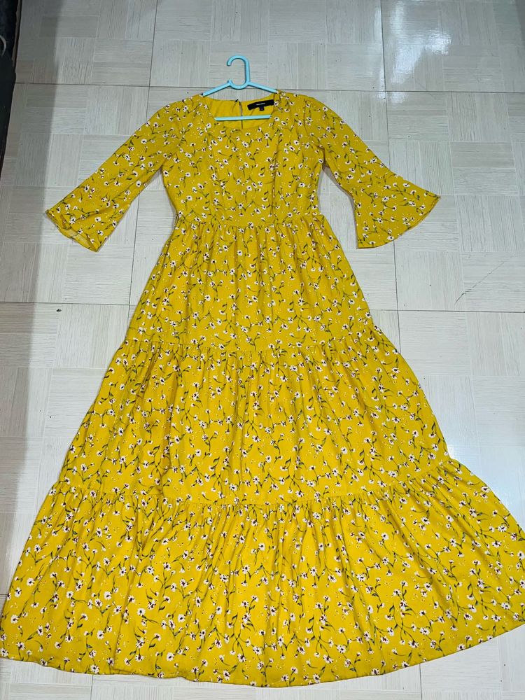 Floral Yellow Tiered Midi Dress