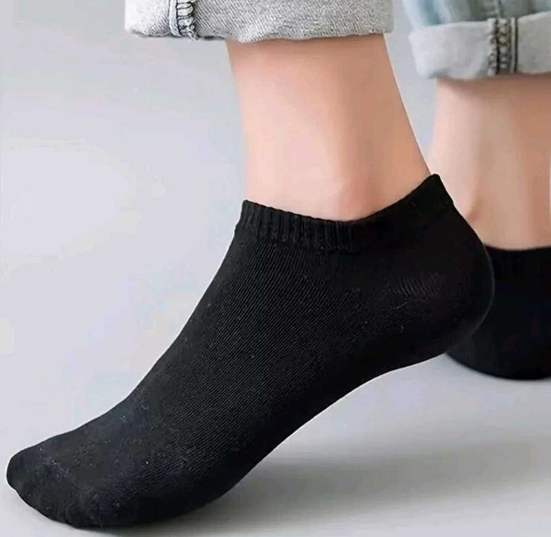 Comfy Black Ankle Socks
