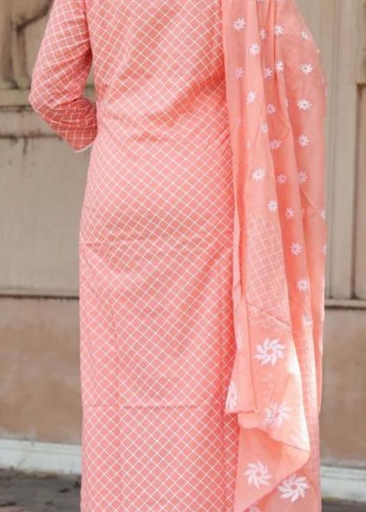 Peach Kurta Pant With Dupatta