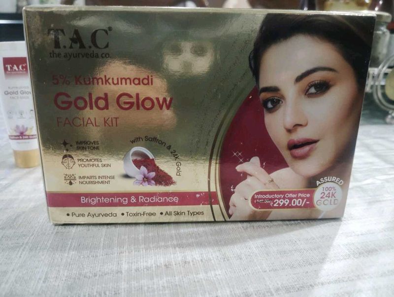 TAC 5% Kumkumadi Gold Glow Facial Kit