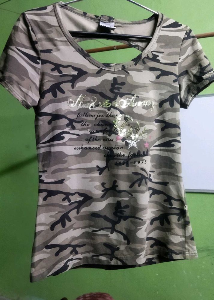 Camo Y2K Print Tee