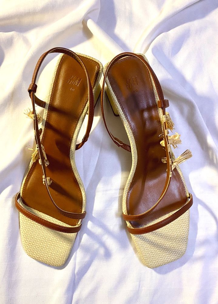H&amp;M Heeled Sandals