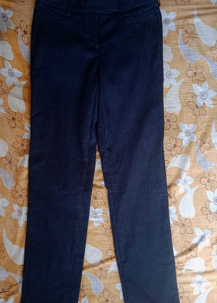 Charcoal Coloured Formal Pant 👖for Ladies