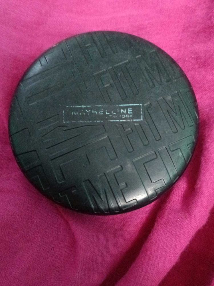 Maybelline New York Compact Powder (Beige Shade)