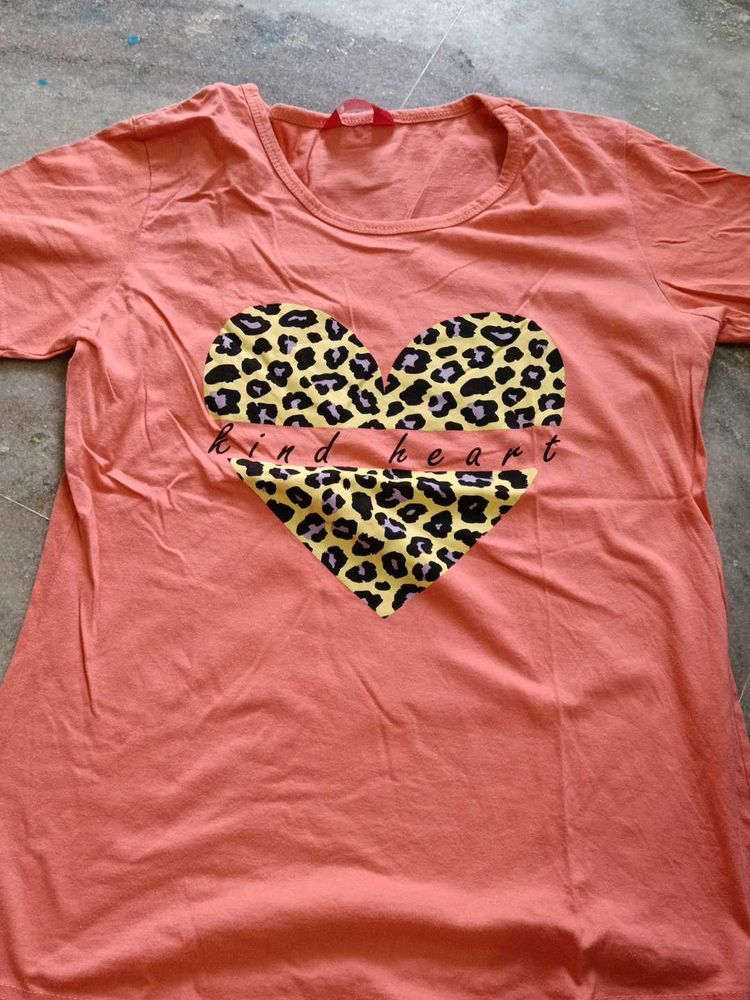 Kind Heart Graphic Tee set of 5