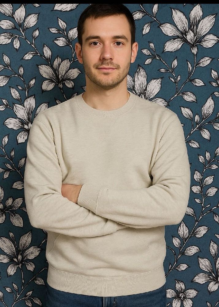 Spao New Basic Cream Sweatshirt