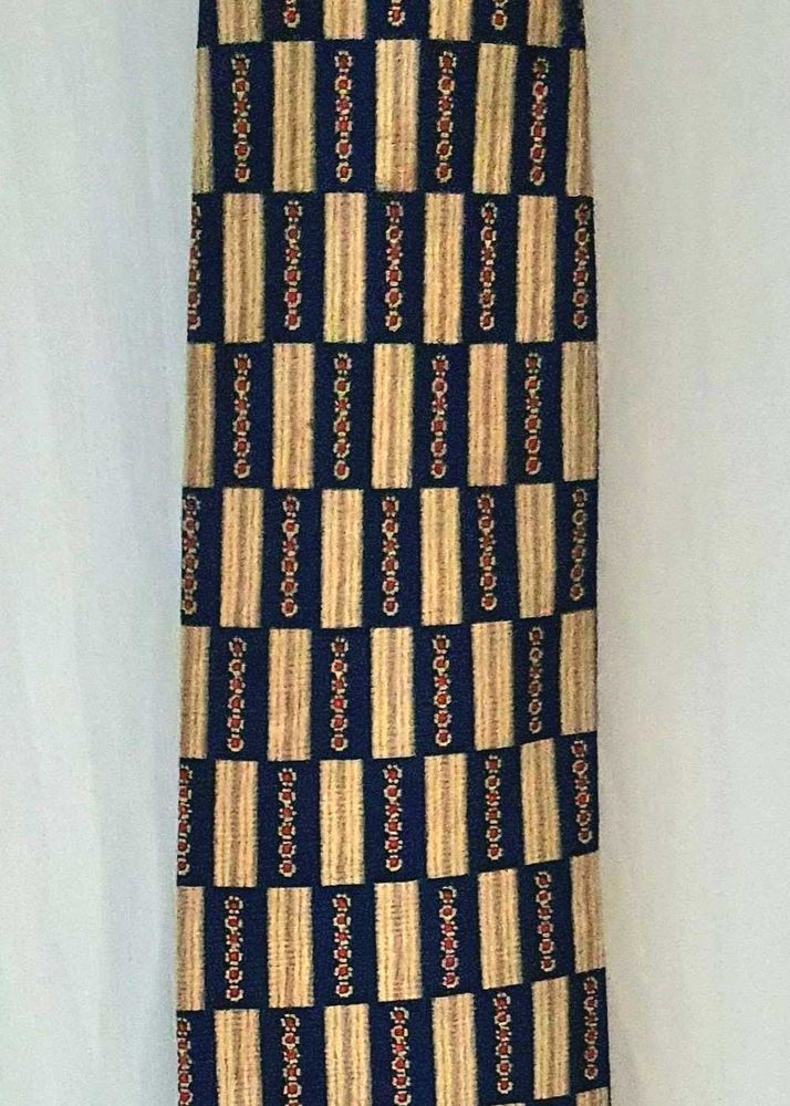 Striped Pattern Necktie