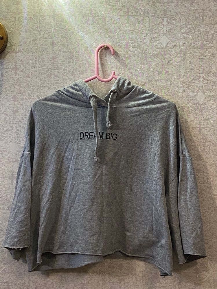 H&amp;M Light Grey Sweatshirt