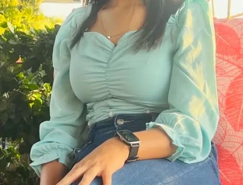 Chic Mint Green Ruched Top