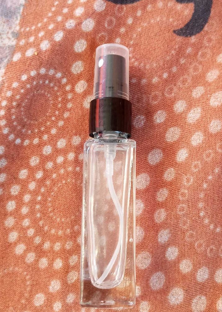 Non Alcoholic White Lacoste Spray perfume