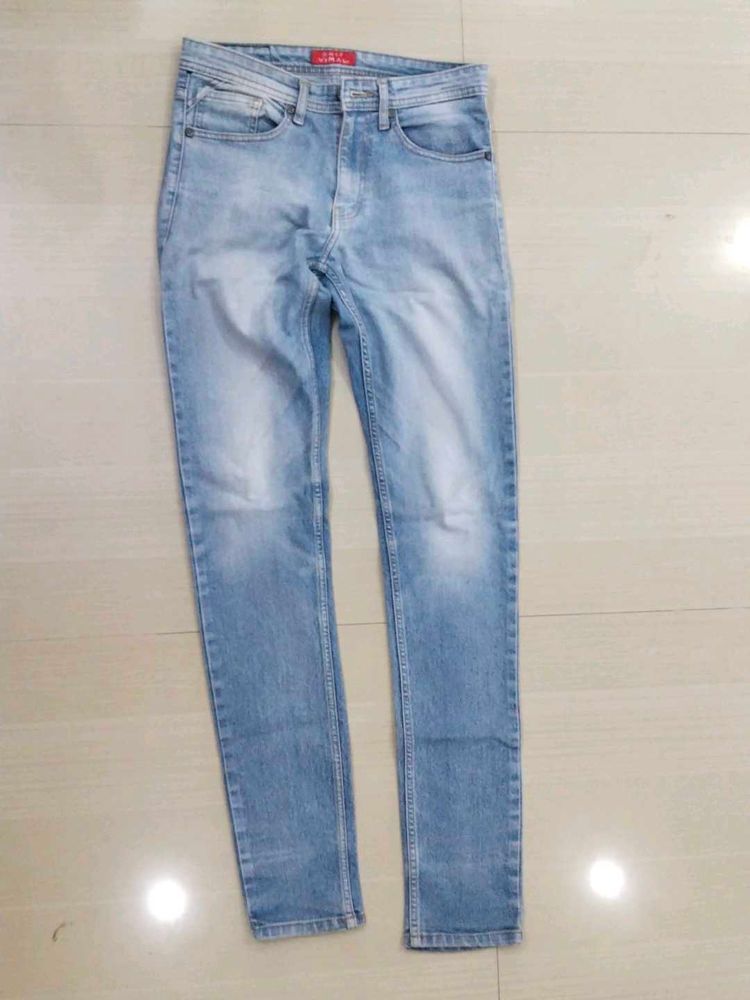 Stylish Light Wash Denim Jeans