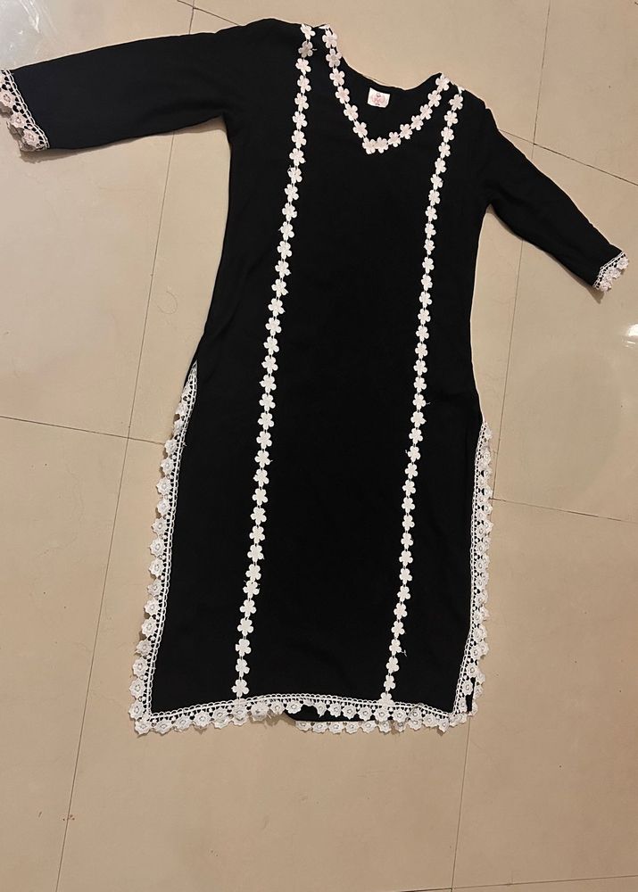Black embroidered Kurta
