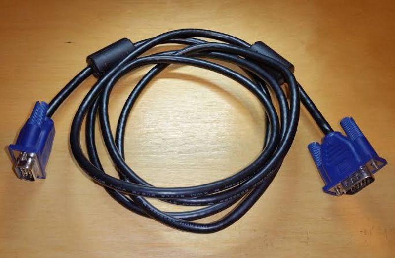 VGI Cable. Posh Male to Male VGA Cable 1.5 Meter, Support PC/Monitor/LCD/LED, Plasma, Projector, TFT. VGA to VGA Converter Adapter Cable