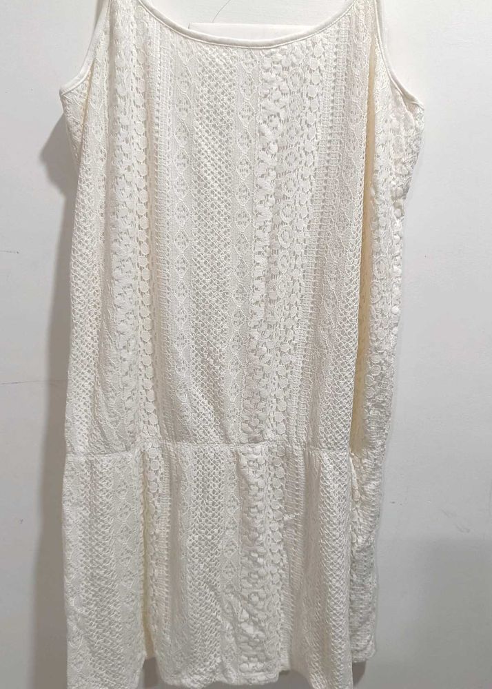 Lace White spaghetti strapy Dress