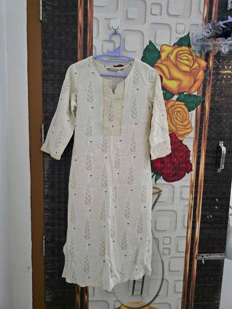Elegant White Printed Kurta