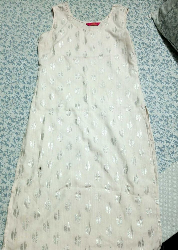 Sleeveless Beige Colour Kurti