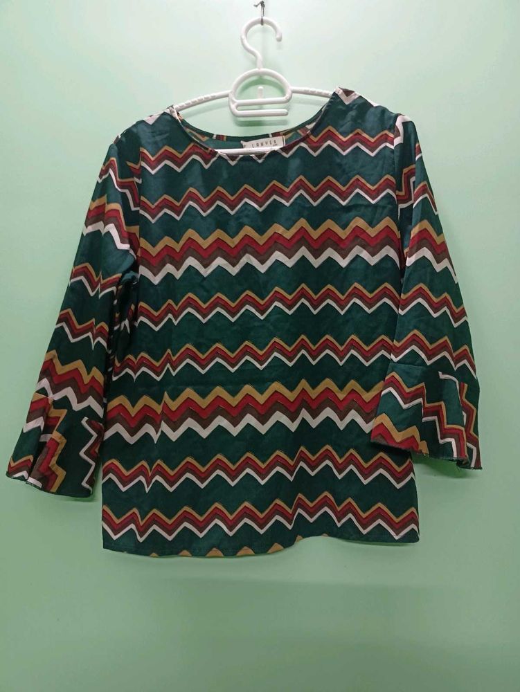 Retro Zigzag Print Bell Sleeve Top