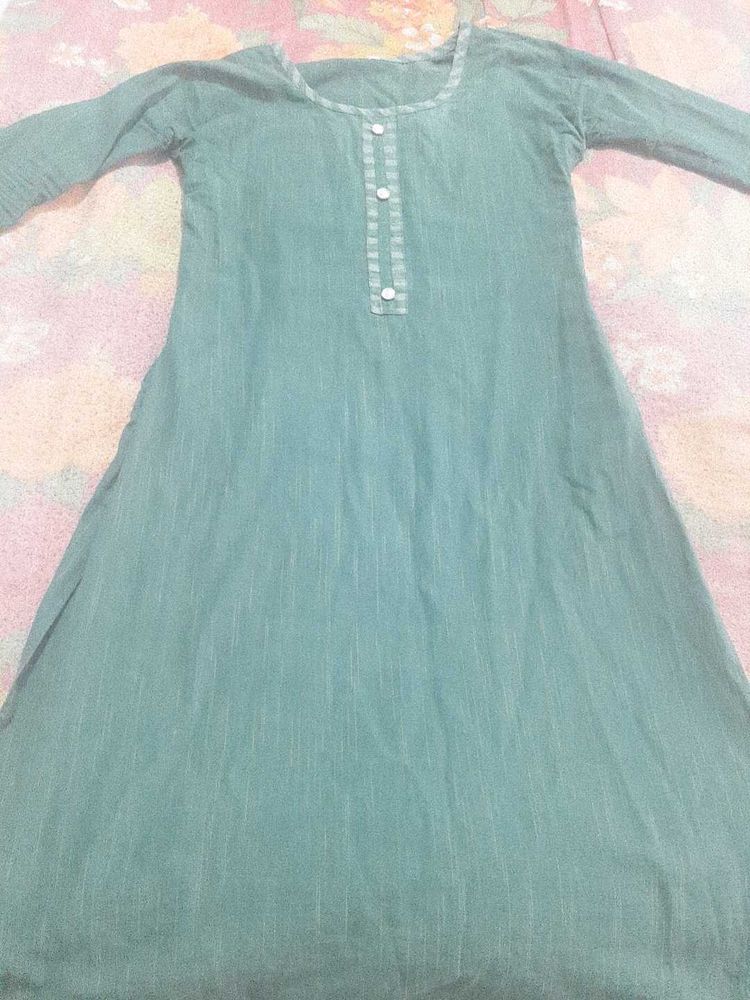 Green Kurti