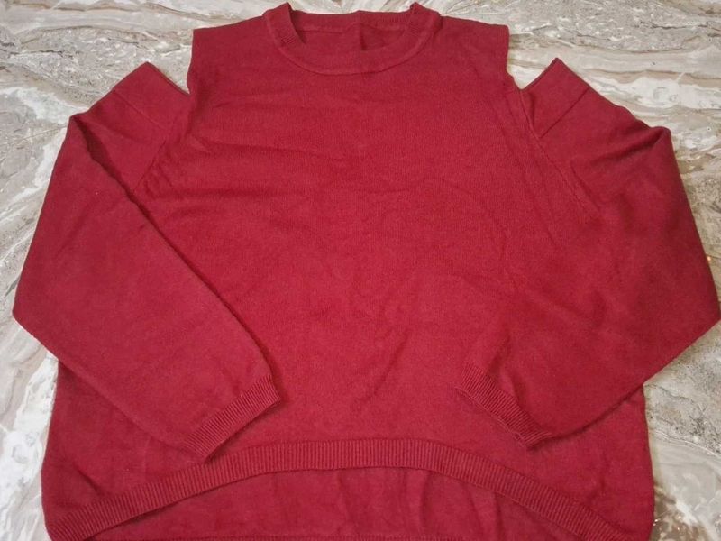 Woolen Maroon Top