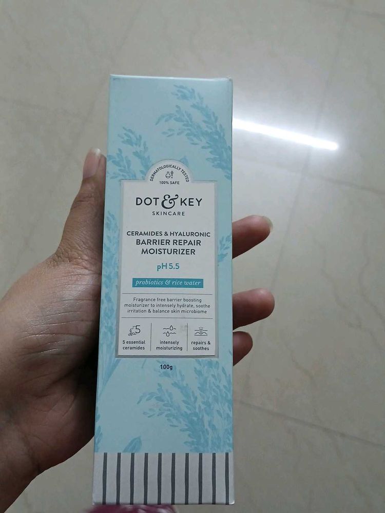 Dot &amp; Key Moisturizer