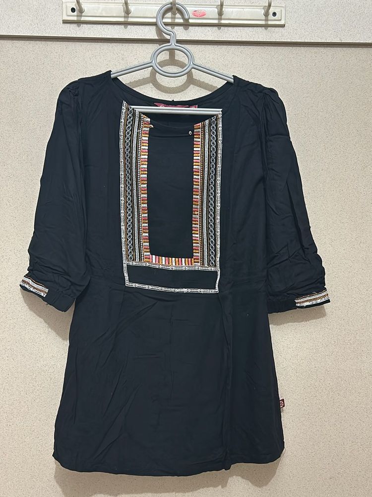 Black Tunic Top with Embroidered Detail
