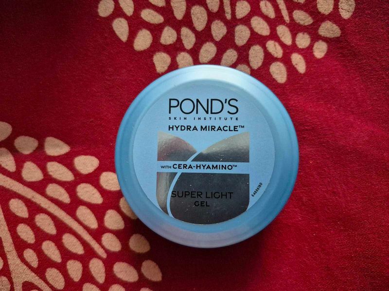 Ponds Hydra Miracle Gel Super Light Moisturizer