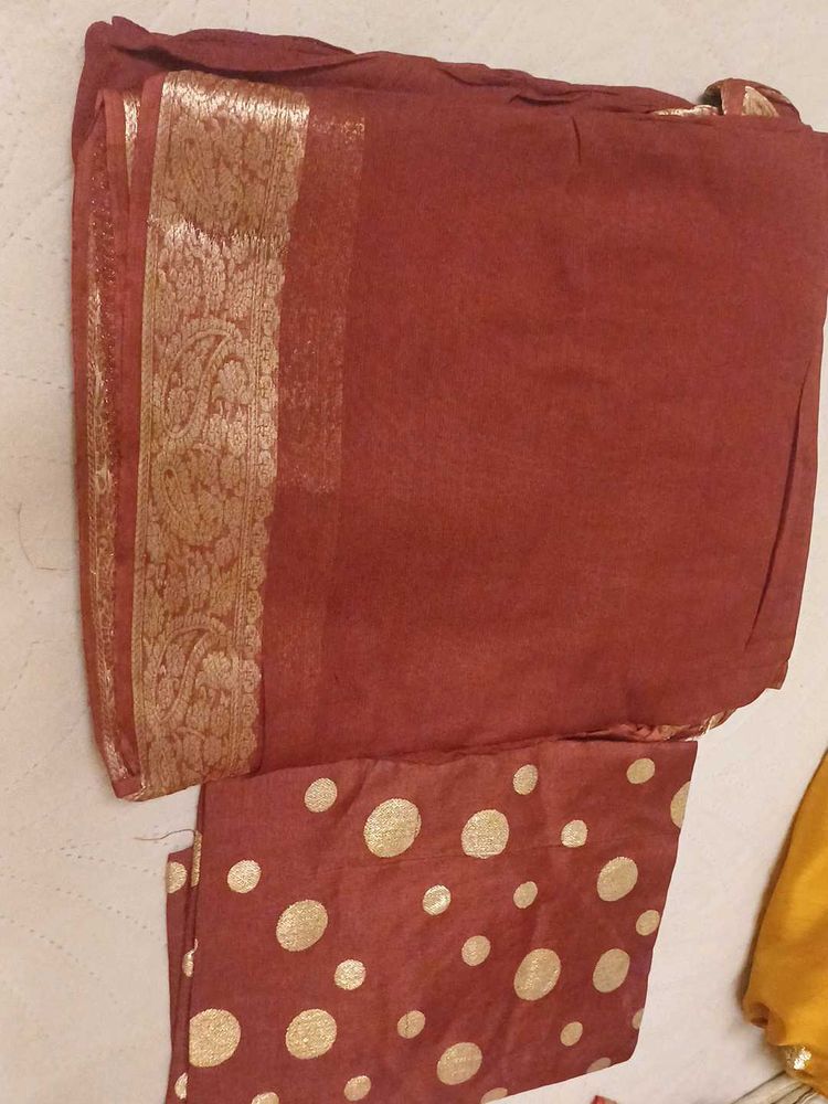 maroon saree