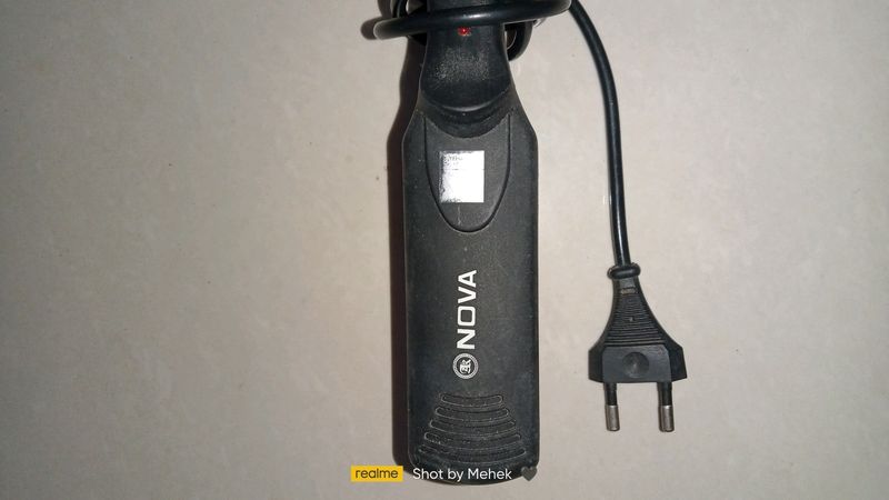 Nova Hair Straightener