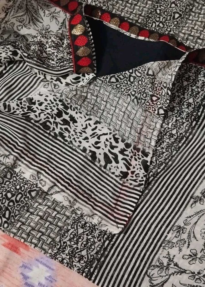 Printed Lace Work Saree