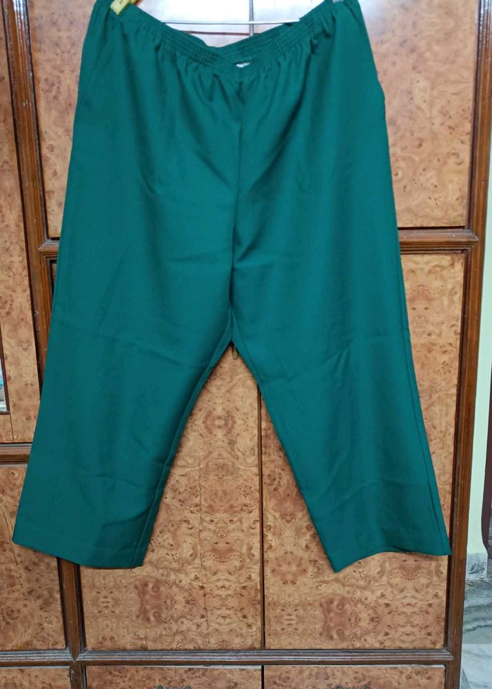 Plus Size Bottle Green Colour pants with pockets