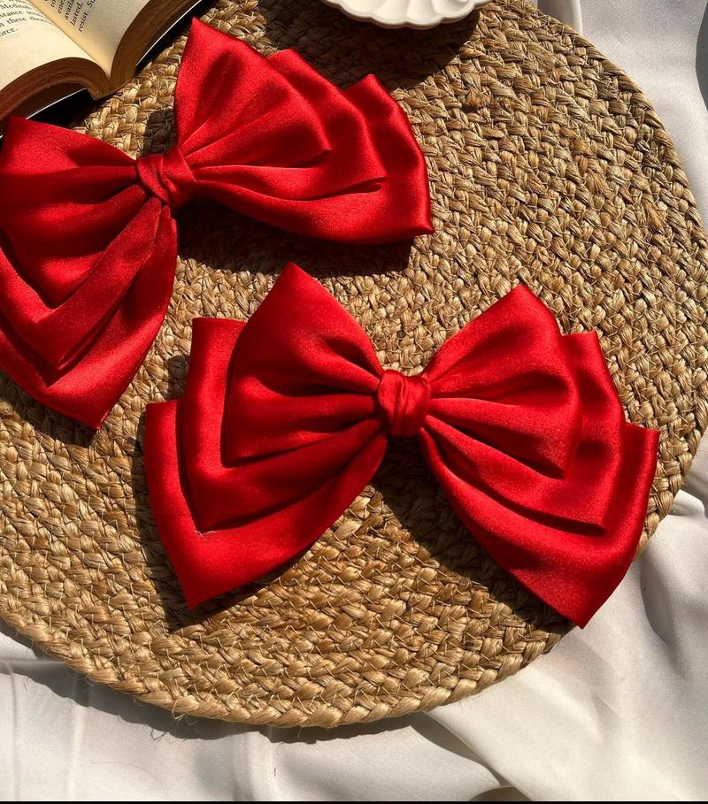 Triple Layer Bow ❤️🖤(For 1 Piece)